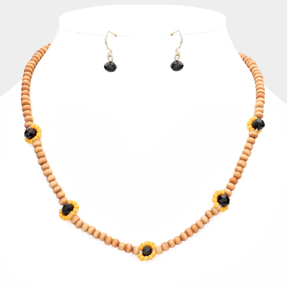 Faceted Floral Accent Wooden Beaded Necklace